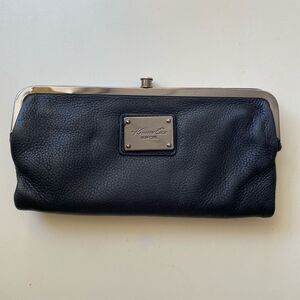 Kenneth Cole Black Clutch Wallet